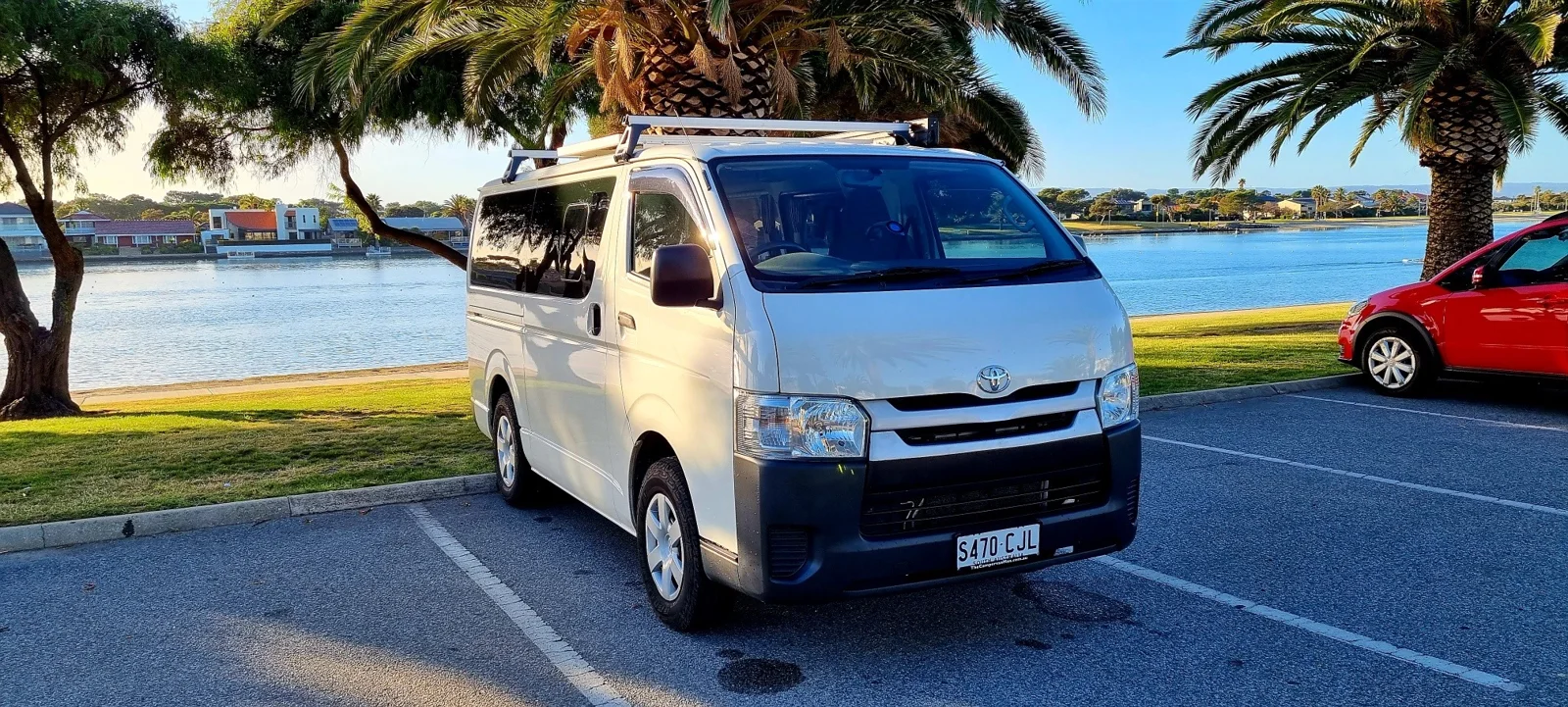 Toyota Hiace 4x4 campervan with pop-top raised
